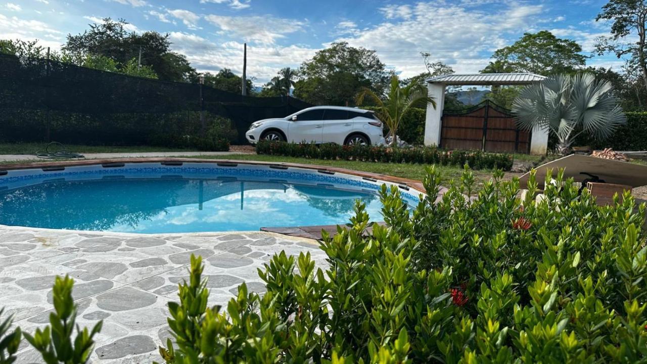 Casa Bella De Campo Wifi Billar Piscina Bolirana !privado! Villa